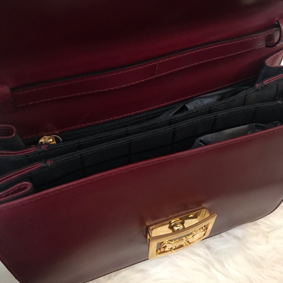 Sold✨CELINE Horse Carriage Buckle Bag✨ - Picture 5 of 8